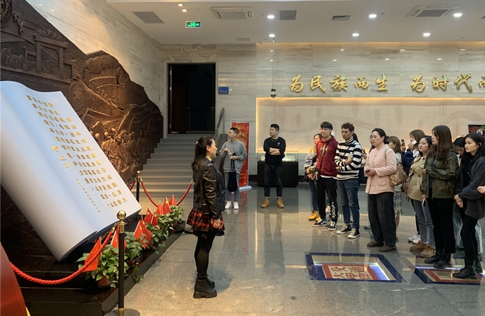 1574825722650339.jpg 微信图片_2019101209135316_副本.jpg